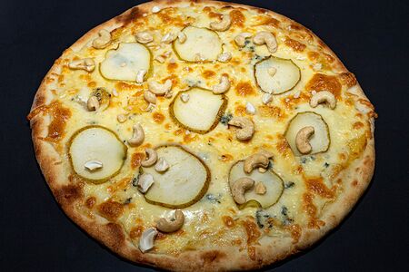 Груша с горгонзоллой