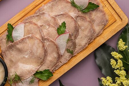 Говяжий язык с хреном