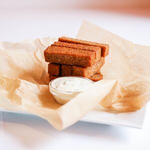 Чесночные гренки с сыром