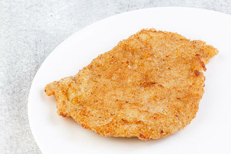 Шницель куриный в сырной панировке