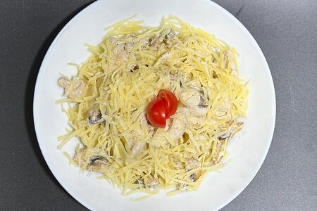 Феттуччине с курицей и грибами