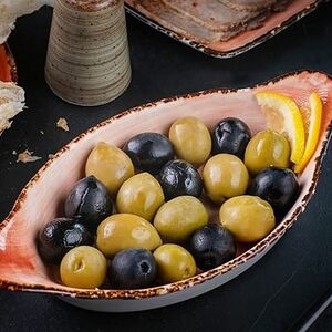 Оливки, маслины