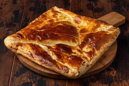 Пеновани из слоеного теста