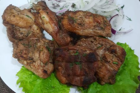 Шашлык из курицы на углях