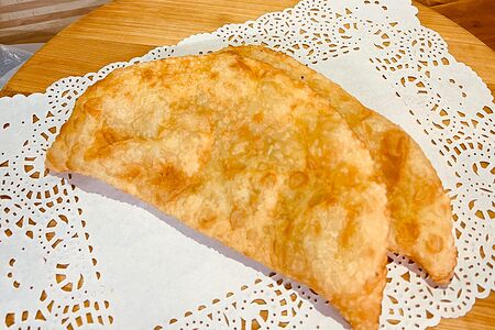 Чебурек с курицей