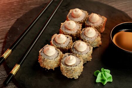 Жареный Маки с креветкой