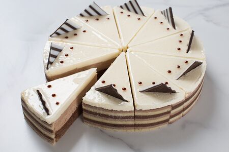 Три шоколада