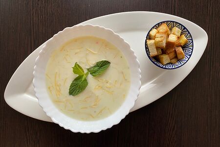 Сырный суп с курицей