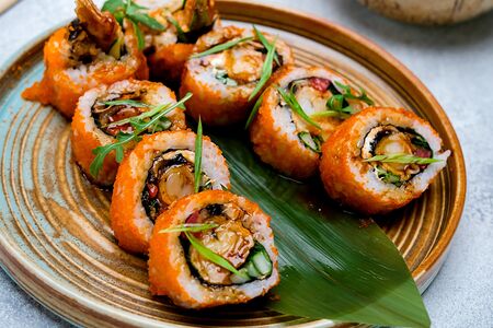 Ролл Калифорния Том Ям