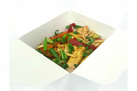 Яичная с курицей и овощами