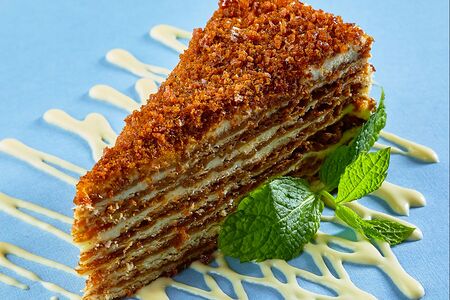 Торт Медовик