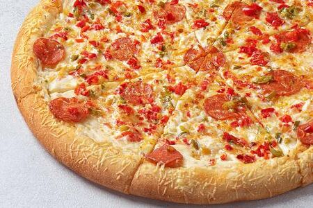 Пицца Пепперони пиканто на толстом с сыром