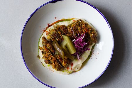 Шницель из куриного бедра с пюре