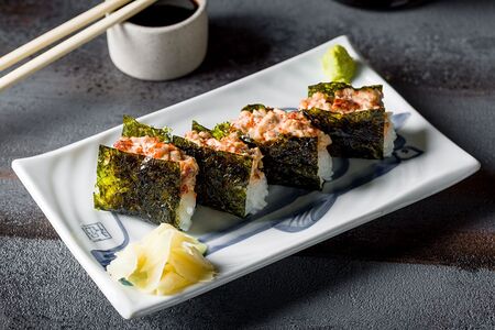 Спайси-суши Угорь