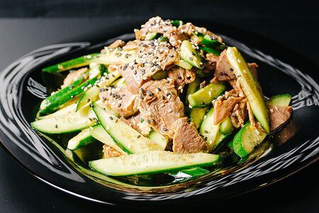 Салат Говядина с огурцом