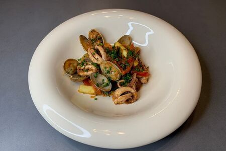 Каччиаторе с морепродуктами