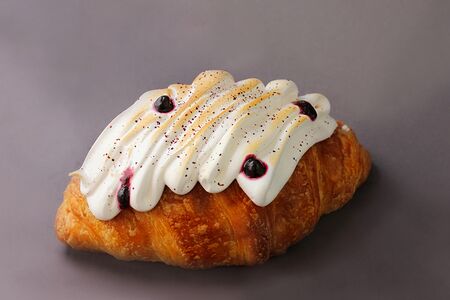 Круассан Смородина