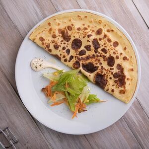 Բլիթ խոզապուխտով և պանրով