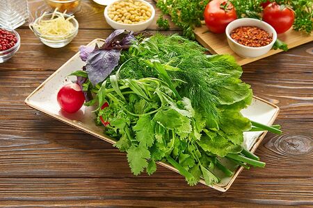 Зелень в ассортименте