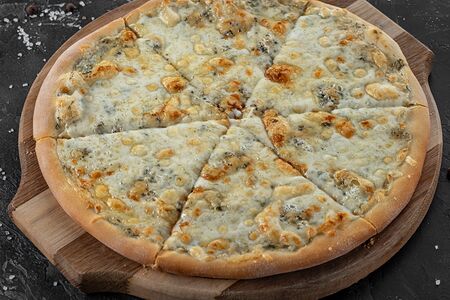 Пицца Четыре сыра