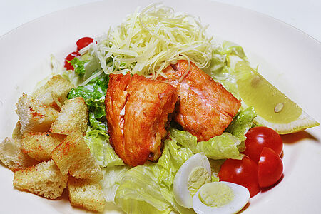 Салат Цезарь с Лососем