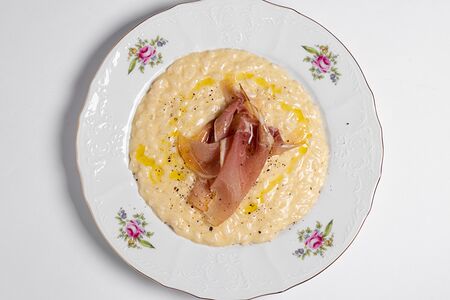 Ризотто с прошутто крудо