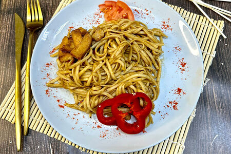 Удон с курицей