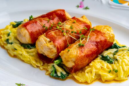 Цыпленок а-ля Сальтимбокка