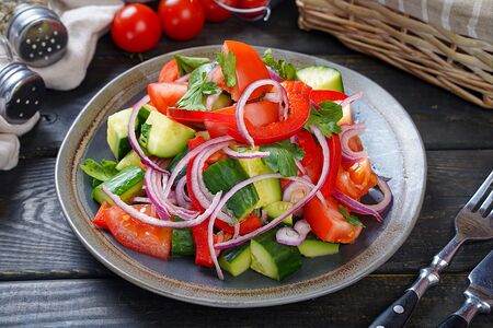 Салат из свежих овощей