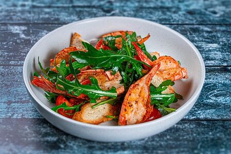 Руккола с креветками