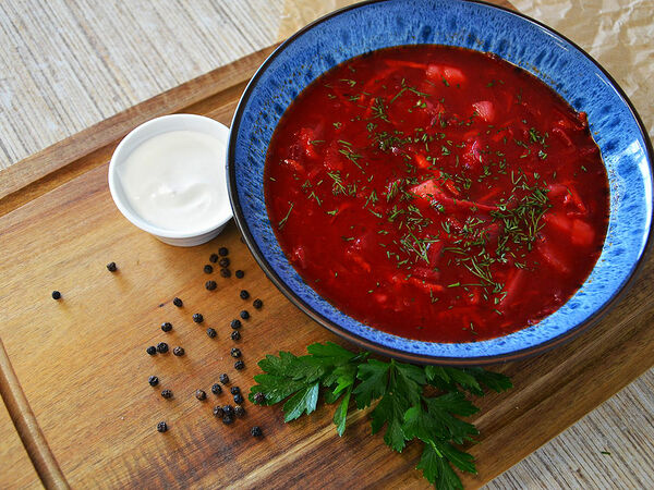 Здесь вкусно