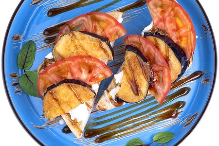 Брускетта с Баклажаном и стратачеллой