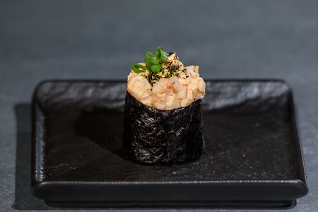 Гункан Острая креветка