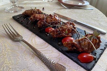 Куриные крылья в пряном соусе