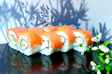 Ролл Филадельфия микс