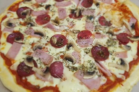 Пицца Мясная острая