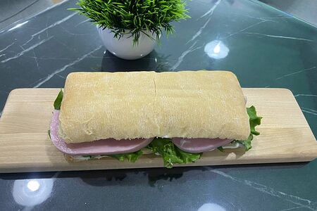 Сэндвич с ветчиной и сыром