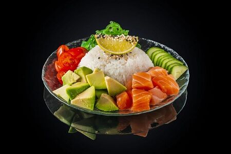 Поке с лососем