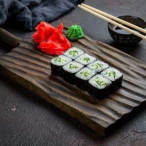 Ролл Огурец