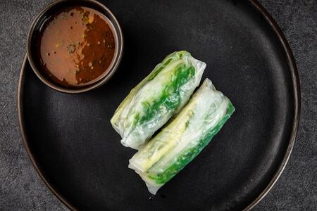 Спринг-ролл с креветкой