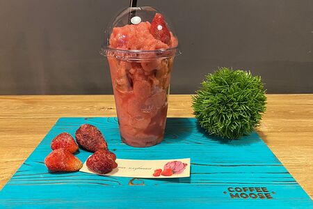 Смузи клубничный