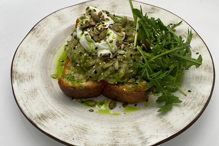 Бриошь с гуакамоле