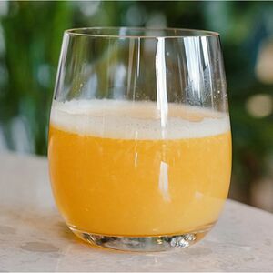 Свежевыжатый апельсиновый сок