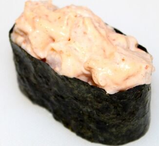 Суши спайси с окунем