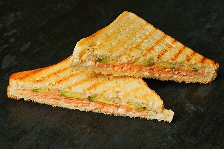 Сэндвич с лососем