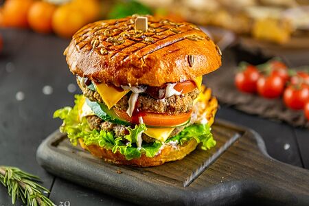 Чизбургер с говядиной