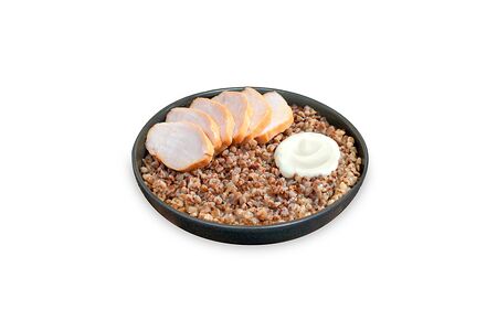 Гречневая каша с копчёной куриной грудкой и соусом алиоли