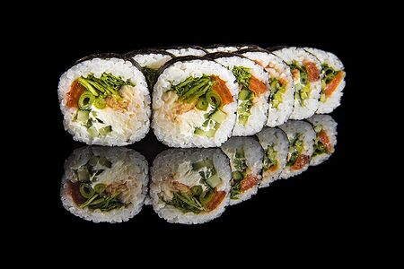 Футомаки угорь