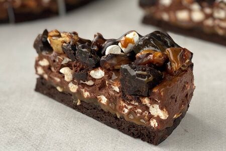 Торт шоколадный с маршмеллоу