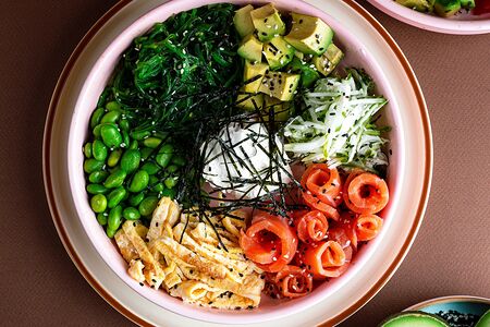 Боул с лососем